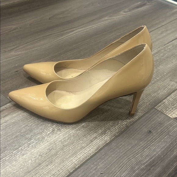 LK Bennett Nude Patent Leather Heels(Great Condition) - Picture 5 of 10